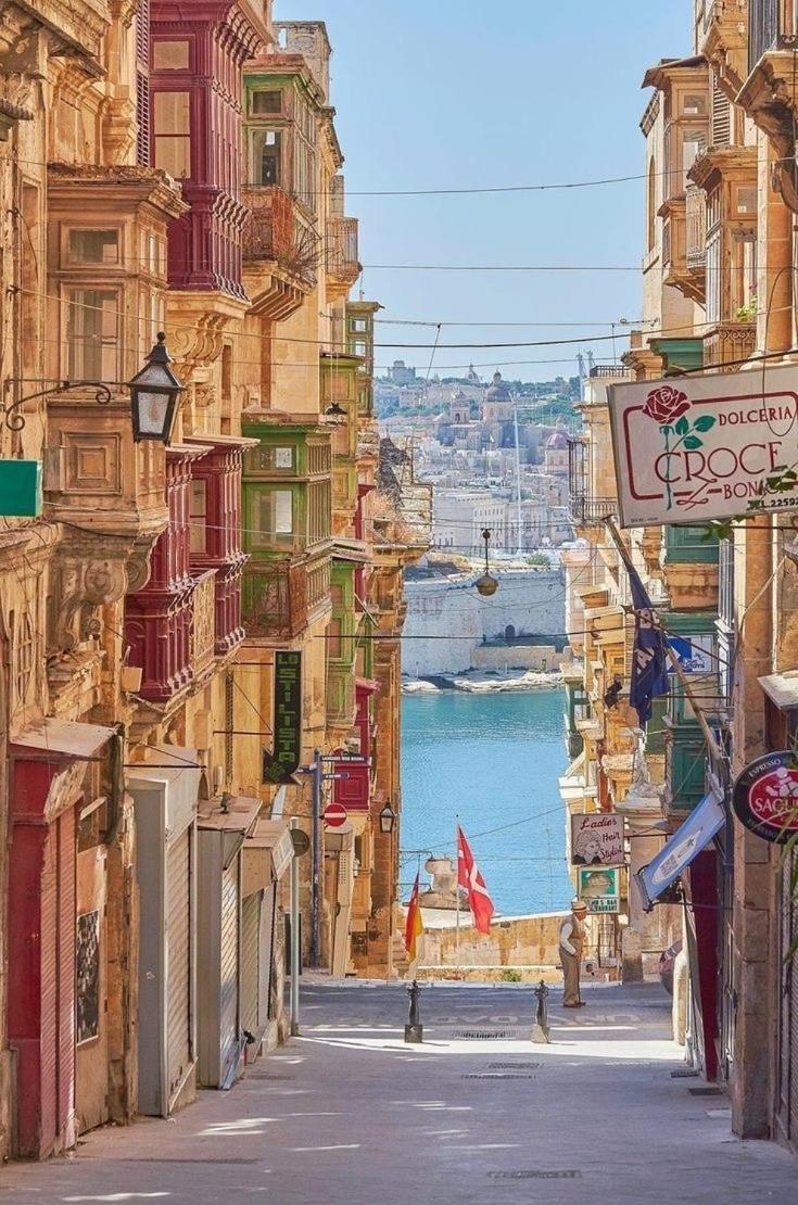 Апартаменты Modern Luxury Apt, A Stone Throw Away To Valletta Флориана
